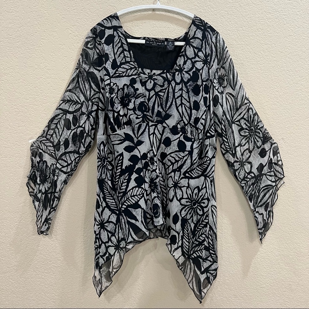 Separates By New York City Design Co Black Floral Silk Top Sz 2XL Y2K Fairy Boho